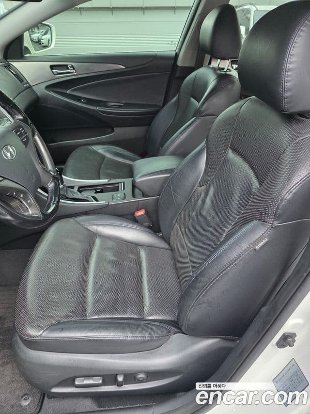 Hyundai Sonata гибрид Premium, 2014 12