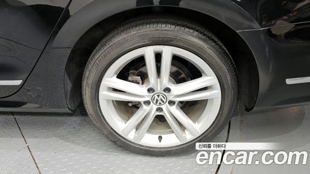 Volkswagen The / новый New Passat B7, 2013 все фото