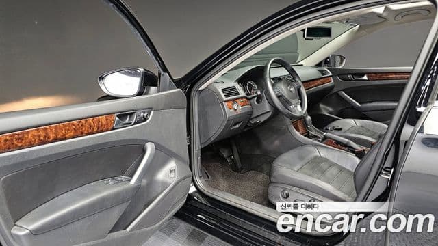 Volkswagen The / новый New Passat B7, 2013 11