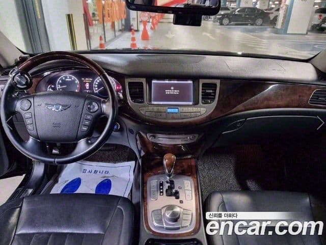 Hyundai Genesis Prime Pack, 2011 10