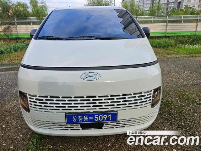 Hyundai Staria Smart, 2023 4