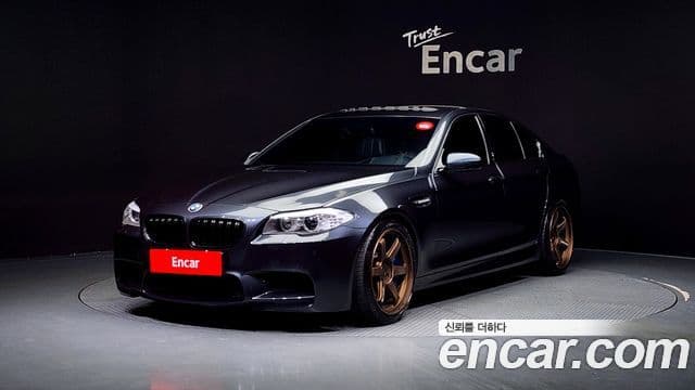 BMW M5 (F10) M5 седан, 2013 1