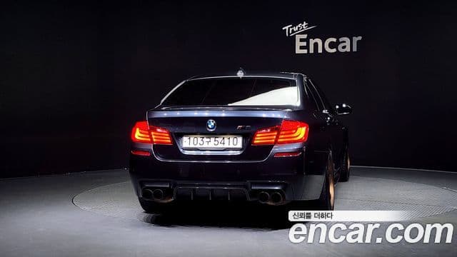 BMW M5 (F10) M5 седан, 2013 4