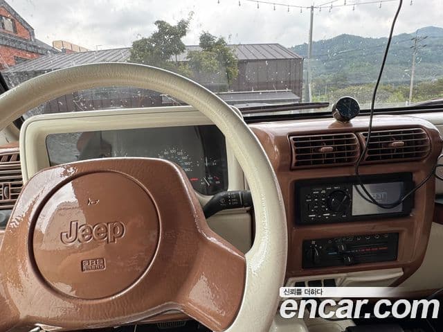 Jeep Wrangler (TJ), 1997 11