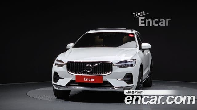Volvo XC60 2세대 B5 Ultimate Bright, 2024 3