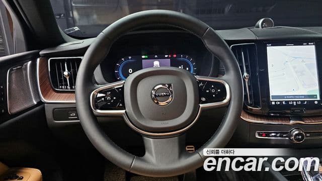 Volvo XC60 2세대 B5 Ultimate Bright, 2024 13