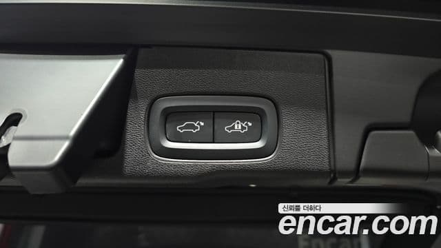 Volvo XC60 2세대 B5 Ultimate Bright, 2024 20