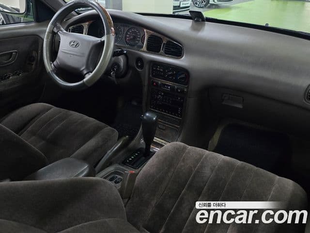 Hyundai Sonata III 1.8 Special Edition, 1998 10