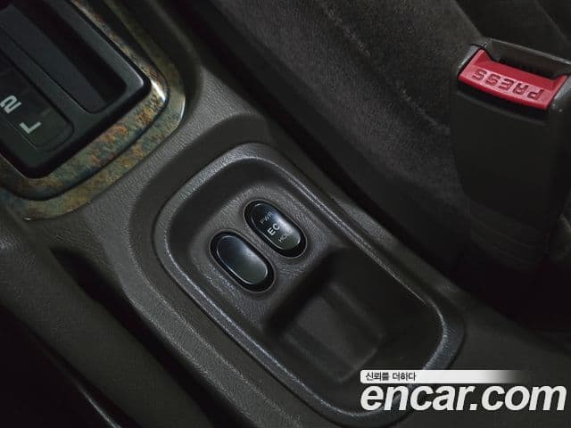 Hyundai Sonata III 1.8 Special Edition, 1998 17