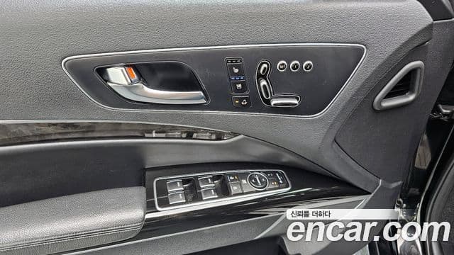 Kia The / новый New K9 Executive, 2015 17