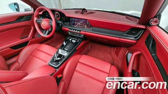 Porsche 911 (992) Carrera 4 GTS кабриолет, 2024 7