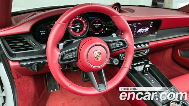 Porsche 911 (992) Carrera 4 GTS кабриолет, 2024 13