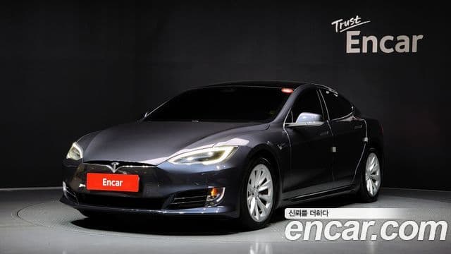 Tesla модель S, 2018 1