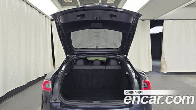 Tesla модель S, 2018 20