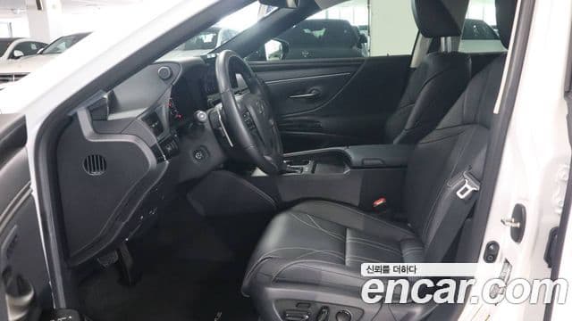 Lexus ES300h 7세대 Luxury Plus, 2025 9