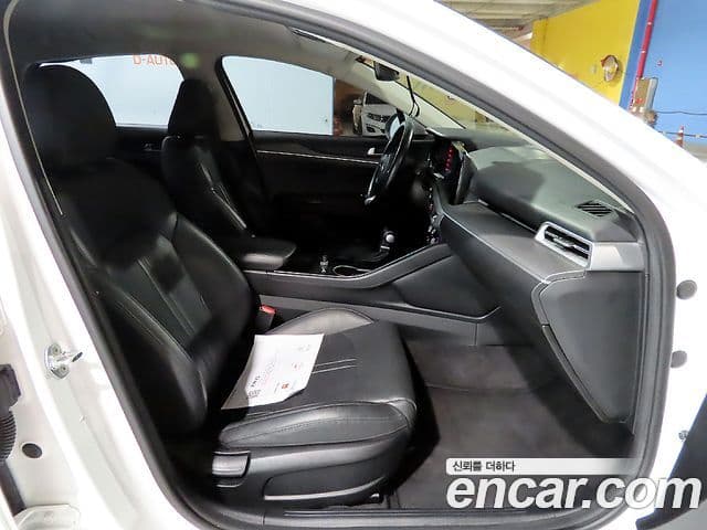 Kia K5 3세대 Trendy, 2020 8