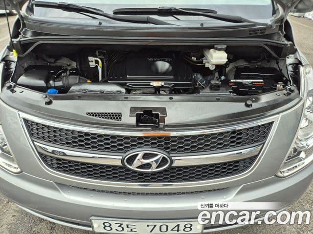 Hyundai Grand Starex CVX Luxury, 2016 19