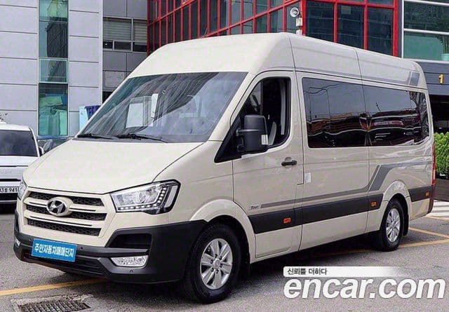 Hyundai 쏠라티 Tour, 2018 1