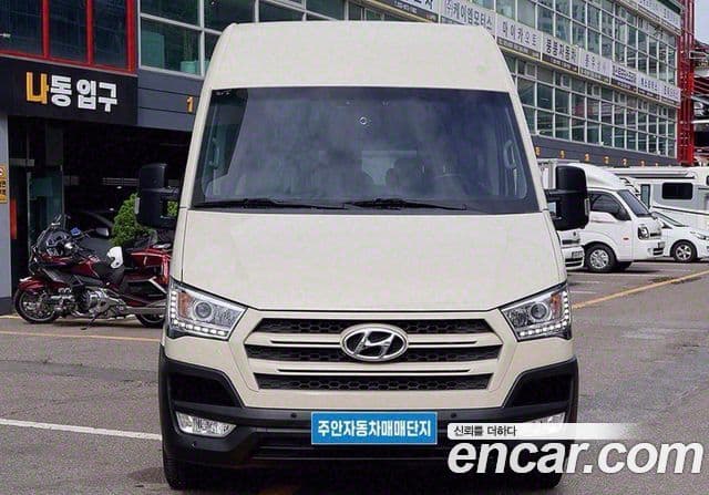 Hyundai 쏠라티 Tour, 2018 3