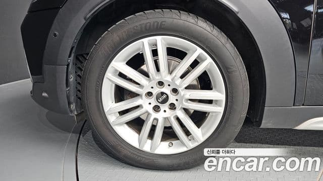 Mini Cooper Countryman 2세대, 2021 все фото