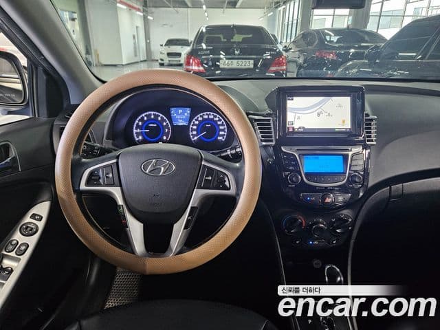 Hyundai Accent(новый кузов / новое поколение) Modern, 2014 13