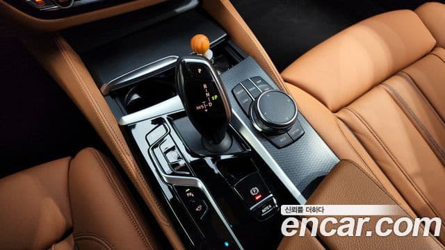 BMW 5시리즈 (G30) 520i M Sport, 2023 9