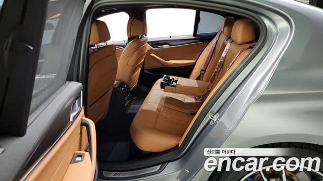 BMW 5시리즈 (G30) 520i M Sport, 2023 11