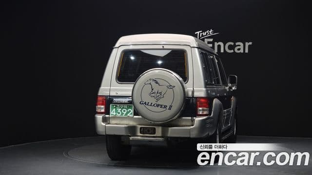 Hyundai 갤로퍼 2 9인승 V6 LPG, 1999 4