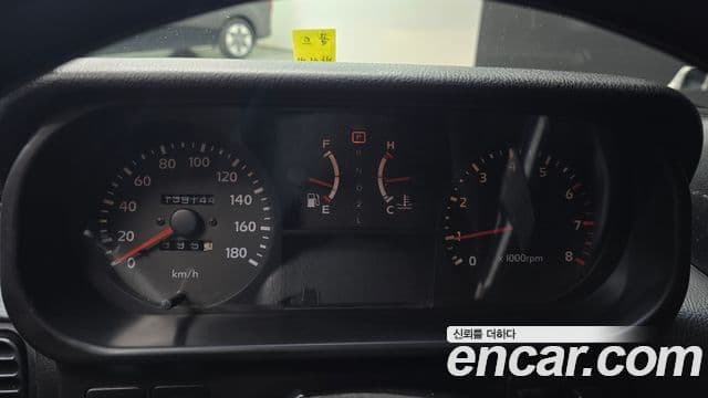 Hyundai 갤로퍼 2 9인승 V6 LPG, 1999 8