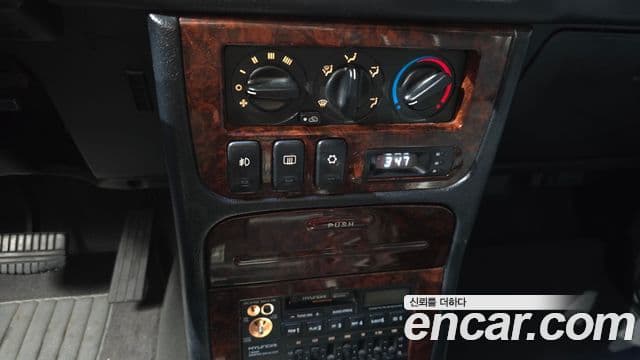 Hyundai 갤로퍼 2 9인승 V6 LPG, 1999 17