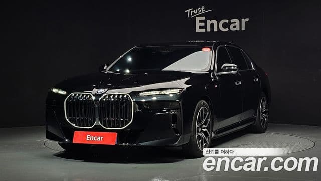 BMW i7 (G70) xDrive 60 M Sport, 2023 1