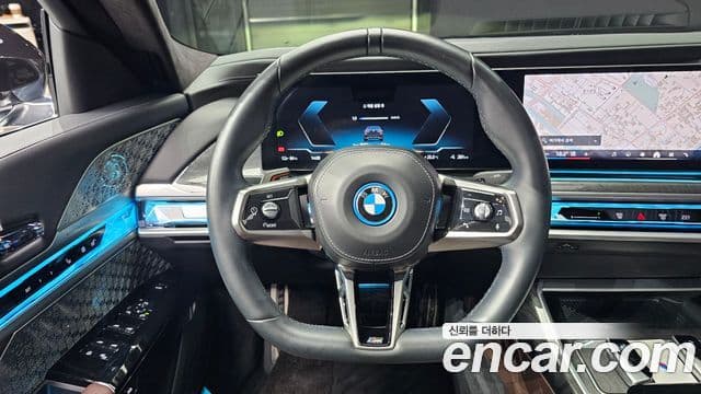BMW i7 (G70) xDrive 60 M Sport, 2023 все фото