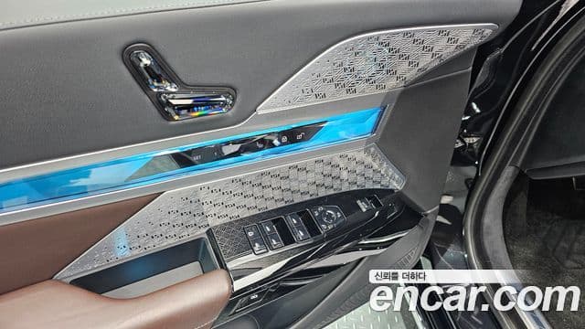 BMW i7 (G70) xDrive 60 M Sport, 2023 11