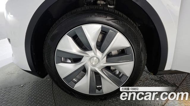 Tesla модель Y, 2023 все фото