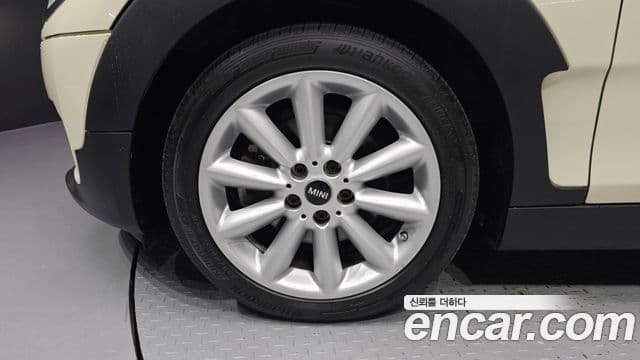 Mini Cooper 클럽맨 2세대, 2019 все фото