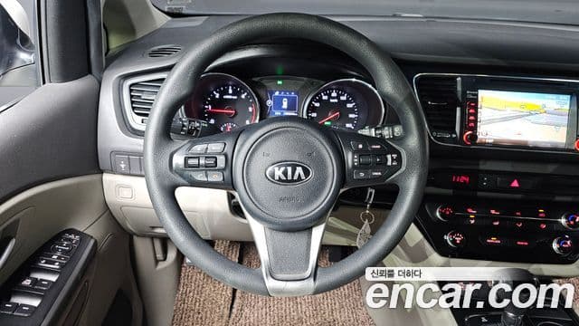 Kia All New Carnival 11인승 Deluxe, 2016 15