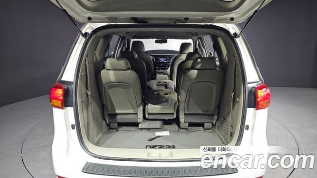 Kia All New Carnival 11인승 Deluxe, 2016 20