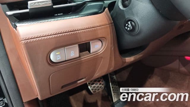 Genesis G90 (RS4) бензин 3.5 турбо AWD, 2022 12