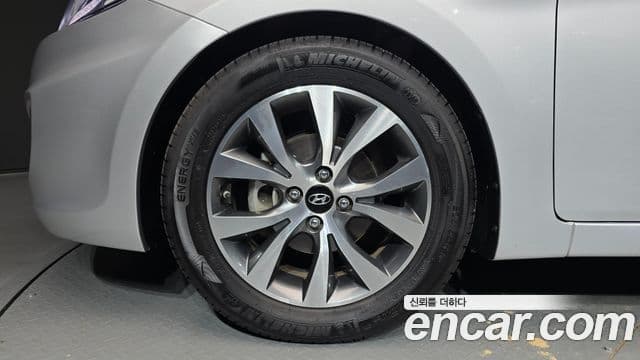 Hyundai Accent(новый кузов / новое поколение) Wit 1.6 GDI Blue Saver, 2017 все фото