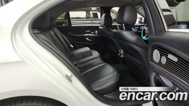 Mercedes-Benz E-класс W213 Exclusive, 2017 12