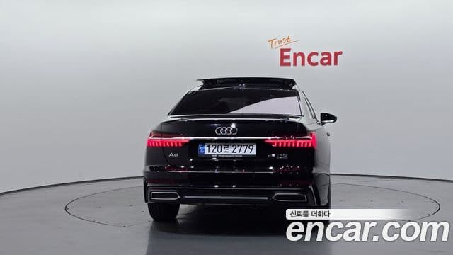 Audi A6 (C8) Premium, 2023 4