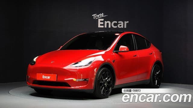 Tesla модель Y Long Range AWD, 2023 1