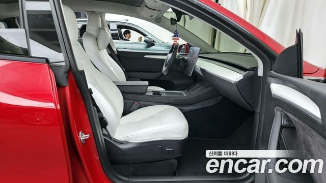 Tesla модель Y Long Range AWD, 2023 11