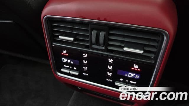 Porsche Cayenne (PO536) 3.0 E-гибрид купе, 2021 17