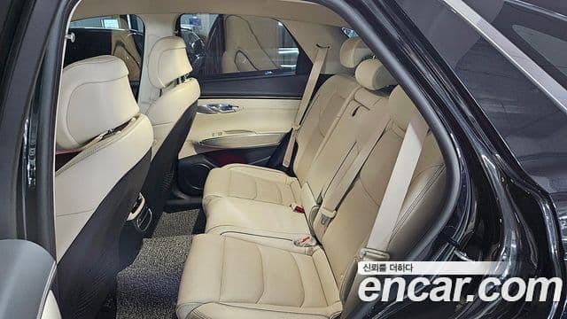 Genesis GV70, 2022 12