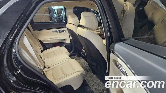 Genesis GV70, 2022 14