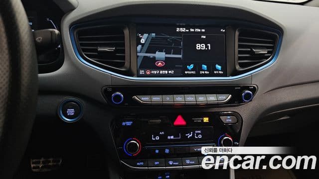 Hyundai Ioniq гибрид, 2019 14