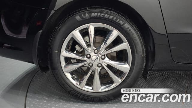 Kia The / новый New Carnival Prestige, 2019 все фото