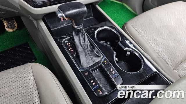 Kia The / новый New Carnival Prestige, 2019 9