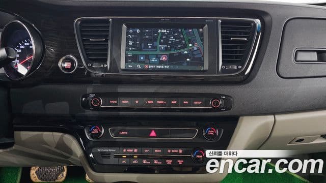 Kia The / новый New Carnival Prestige, 2019 14